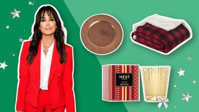 Kyle Richards Shares How to Decorate Your Home Like One of the 'Real Housewives' This Christmas - www.etonline.com