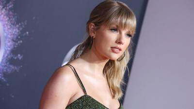 Taylor Swift Not Attending American Music Awards: Why She’ll Skip The Show - hollywoodlife.com - USA - New York