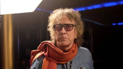 Mick Rock, David Bowie’s Photographer Known as ‘The Man Who Shot the 70s,’ Dies at 72 - thewrap.com