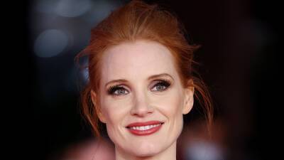 Jessica Chastain to Receive Desert Palm Achievement Award at Palm Springs Film Awards - variety.com