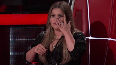 'The Voice' Sneak Peek: Kelly Clarkson Is Overwhelmed by Emotion After Shadale's Knockout Performance - www.etonline.com - county Brown
