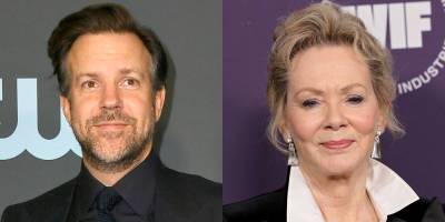 Jason Sudeikis & Jean Smart to Star in 'It's A Wonderful Life' Table Read - www.justjared.com - George - county Bailey