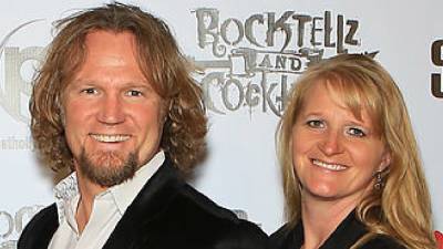 'Sister Wives' Stars Christine and Kody Brown Announce Split After 25 Years Together - www.etonline.com