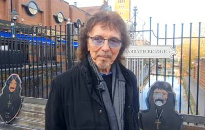 Black Sabbath’s Tony Iommi gets introduced to 469-million-year-old fossil named after him - www.nme.com - Birmingham