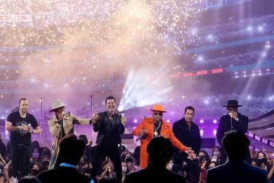 New Edition vs. New Kids On The Block at AMAs: ‘Battle of Boston’ boy bands - nypost.com - Los Angeles - USA - state Massachusets - Boston