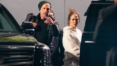 Jennifer Lopez, Ben Affleck return to LA ahead of Thanksgiving - www.foxnews.com - Los Angeles