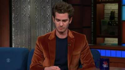 Andrew Garfield Gets Choked Up Discussing the Death of His Mother - www.etonline.com - county Lynn - county Garfield