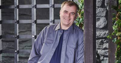 Simon Gregson says Corrie cast find it 'highly amusing' he's going on I'm A Celeb - www.ok.co.uk