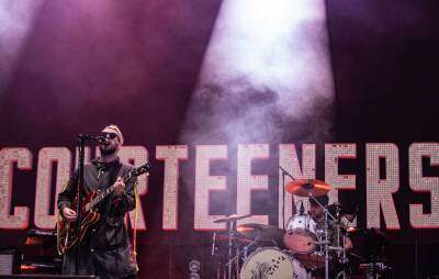 Watch Courteeners’ Heaton Park 2019 homecoming show in full - www.nme.com - Manchester