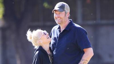 Gwen Stefani Shares Throwback Kid Pics Of She Blake As Cowboy Cowgirl On Thanksgiving - hollywoodlife.com - city Kingston - Oklahoma