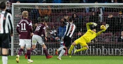 St Mirren pay for wastefulness as Hearts loss sees Buddies slip out of top six - www.dailyrecord.co.uk