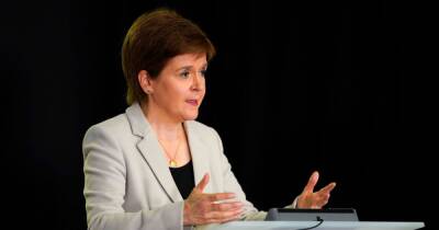Nicola Sturgeon to hold covid briefing today as fears grow over Omicron variant in Scotland - www.dailyrecord.co.uk - Scotland