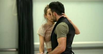 Strictly's Rose Ayling-Ellis gets super close to 'sweaty' Giovanni in rehearsals after 'leap of faith' - www.manchestereveningnews.co.uk - USA