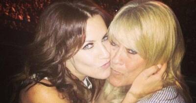 Caroline Flack's mum slams late star’s ’fake friends' grieving for her on TV - www.ok.co.uk