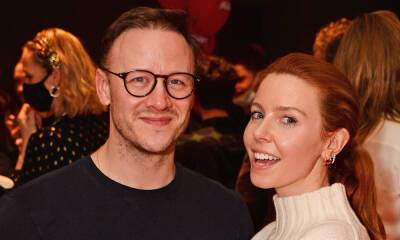 Stacey Dooley and Kevin Clifton enjoy the cutest date night – see photo - hellomagazine.com