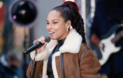 Alicia Keys talks facing off against Rihanna or Beyonce in ‘VERZUZ’ - www.nme.com - USA