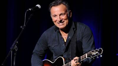 Bruce Springsteen Reportedly Sells Music Catalog for Roughly $500 Million to Sony Music - www.etonline.com