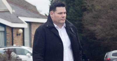 The Chase's Mark Labbett's incredible 10 stone weight loss as he steps out in London - www.ok.co.uk - London