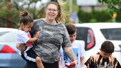 ‘Teen Mom’s Kailyn Lowry Defends Her Decision To Not Give Her Kids Christmas Presents - hollywoodlife.com