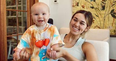 Sadie Robertson’s 7-Month-Old Daughter Honey Takes Her 1st Steps: Video - www.usmagazine.com