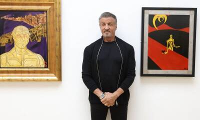 Sylvester Stallone showcases his paintings at German museum - us.hola.com - Germany