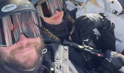 Liam Hemsworth Goes Skiing with Girlfriend Gabriella Brooks on Christmas - See Photos! - www.justjared.com