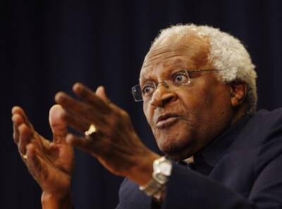 Archbishop Desmond Tutu Dies: Anti-Apartheid Leader, Frequent TV/Film Subject Was 90 - deadline.com - Centre - South Africa