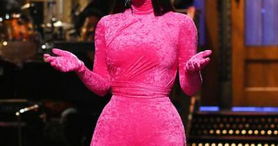 Too Cute! North West, Chicago Recreate Mom Kim Kardashian’s ‘SNL’ Outfit on Christmas Eve - www.usmagazine.com - Chicago