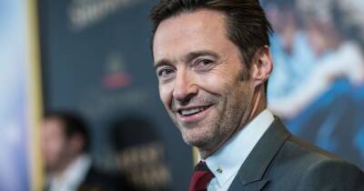 Hugh Jackman warns followers of mild symptoms after testing positive for Covid-19 - www.dailyrecord.co.uk