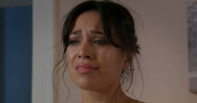 Emmerdale fans in tears as 'heartbroken' Priya sees her scars for the first time - www.ok.co.uk