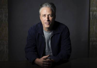 Jon Stewart Books Surprise Role In ABC’s ‘Live In Front Of A Studio Audience: Facts Of Life’ - deadline.com