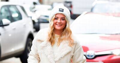 Corrie teen Millie Gibson shows off glam makeover as she steps out in Manchester - www.manchestereveningnews.co.uk - Manchester