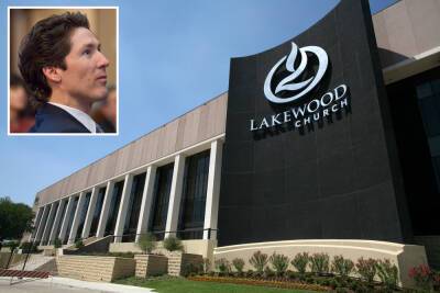 Plumber finds cash in wall of Joel Osteen’s Lakewood Church years after burglary - nypost.com - Houston