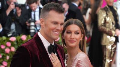 Tom Brady and Gisele Bündchen Post Sweet Messages for Daughter Vivian on Her 9th Birthday - www.etonline.com - county Bay