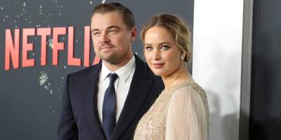 Pregnant Jennifer Lawrence Looks Amazing In a Golden Gown For 'Don't Look Up' Premiere With Leonardo DiCaprio - www.justjared.com - New York
