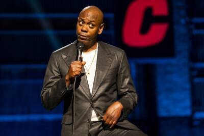 Netflix Continues To Support Dave Chappelle As The Comedian Joins The Netflix Is A Joke Festival - theplaylist.net