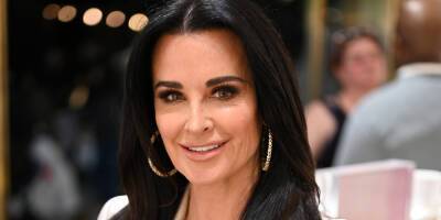 Kyle Richards Will Return for 'Halloween Ends' in an Expanded Role! - www.justjared.com