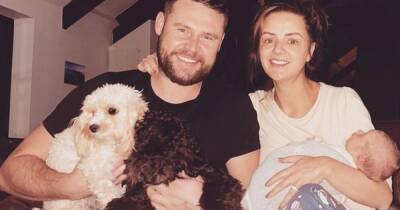 I'm A Celeb's Danny Miller surprises fiancée Steph with romantic delivery while on ITV show - www.ok.co.uk