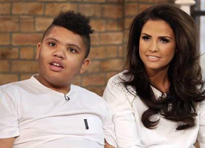 Late Late viewers full of admiration for ‘devoted’ mum Katie Price - evoke.ie