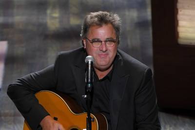 Country Star Vince Gill Debuts New Song ‘March On, March On’ Against Racism - etcanada.com