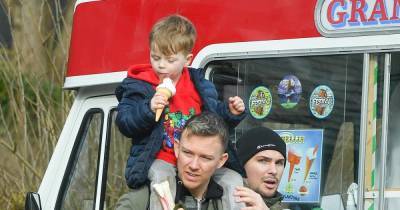 Hollyoaks’ Kieron Richardson treats kids Phoebe and Chase to ice cream during walk with husband Carl Hyland - www.ok.co.uk - county Cheshire