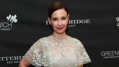 Ashley Judd Gives Recovery Update on Leg Injury After Rainforest Fall - www.etonline.com - South Africa - Congo