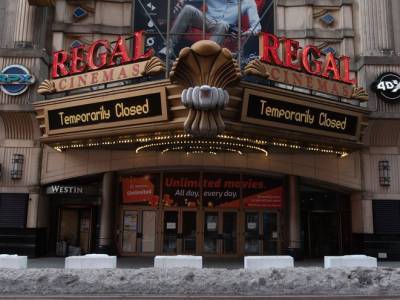 Theaters In New York City Are Preparing To Finally Re-Open - www.hollywoodnews.com - New York - New York - county Andrew