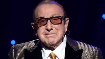 Clive Davis diagnosed with Bell's palsy, postpones Grammys party - www.foxnews.com