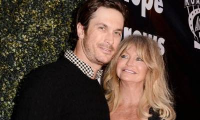 Goldie Hawn's son Oliver Hudson undergoes makeover - and he looks like Steve Jobs - hellomagazine.com