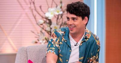 Who is Matt Richardson and why did he replace Rufus Hound on Dancing on Ice? - www.msn.com