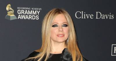 Avril Lavigne's rumored beau gets her name inked on his neck - www.wonderwall.com