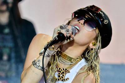 Miley Cyrus kicks off first Big Concert for Small Business - www.hollywood.com