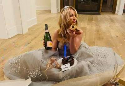 ‘I’d like to thank... never mind’: Kaley Cuoco shares hilarious reaction to Golden Globes loss - www.msn.com - Paris