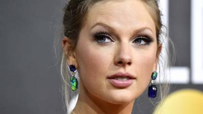 Taylor Swift Calls Out Netflix Over "Sexist" 'Ginny & Georgia' Joke - www.hollywoodreporter.com